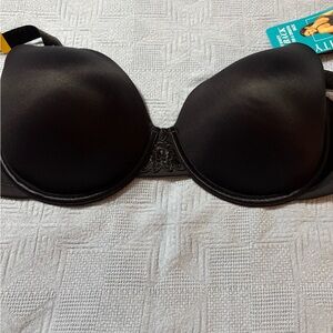 Vanity Fair Black Women's Bra size 38 D